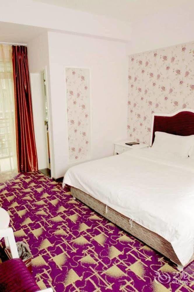Chengdu Lilac Hotel Fei Cheng Branch Kültér fotó